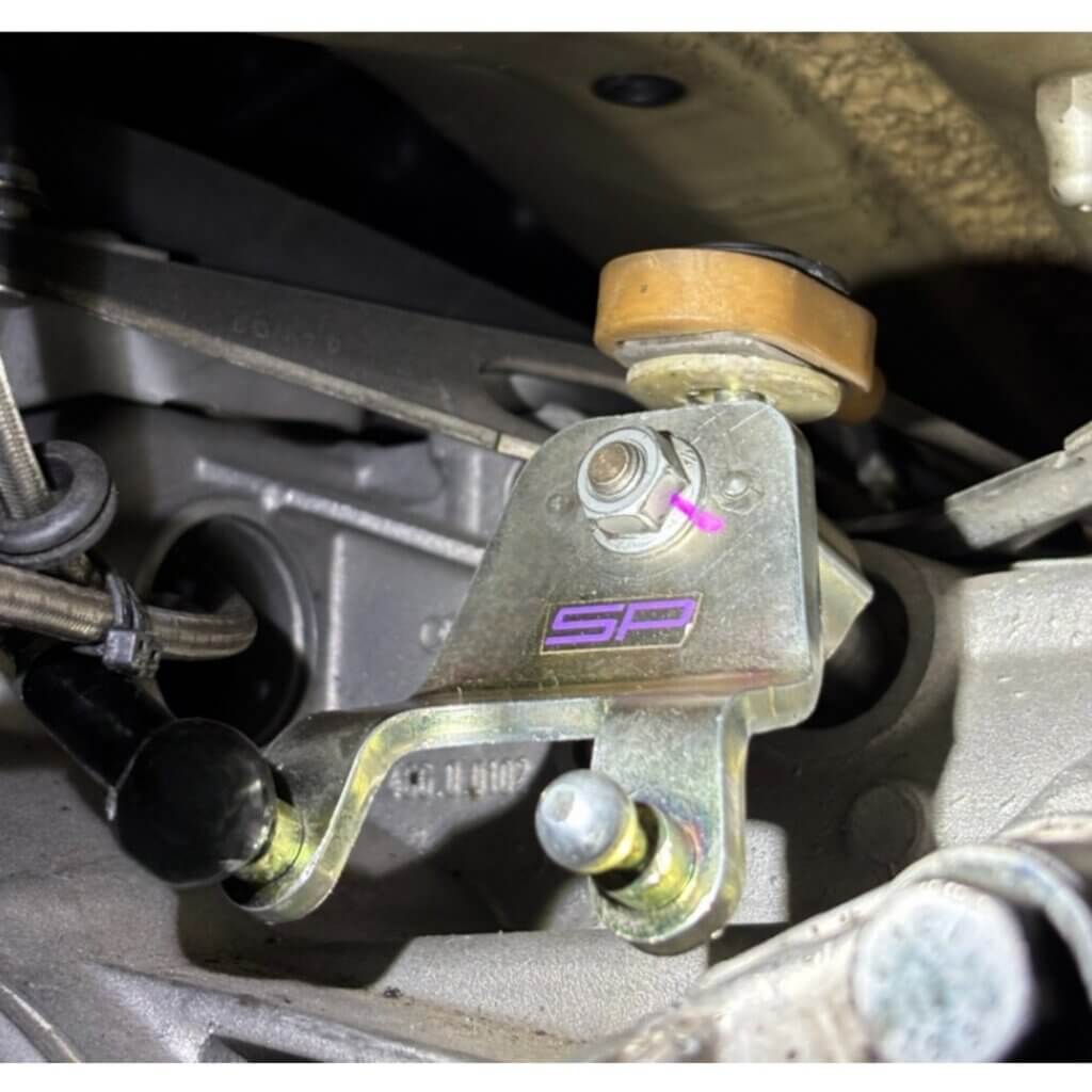 Shift pivot installed 2