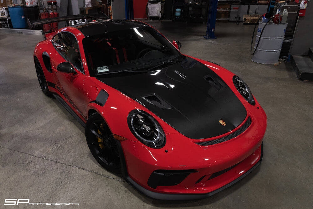 Porsche GT3 RS exterior side profile